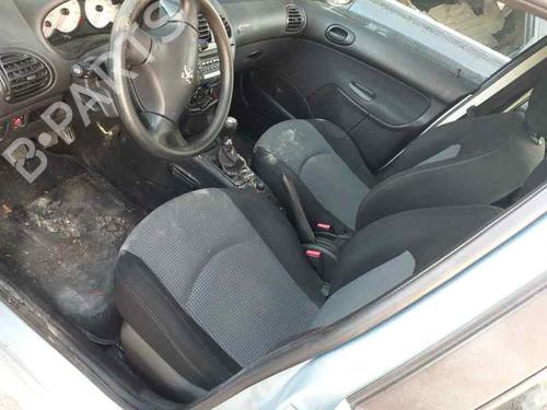 Used Right front seat PEUGEOT 206 Hatchback (2A/C) [1998-2012]  12277568