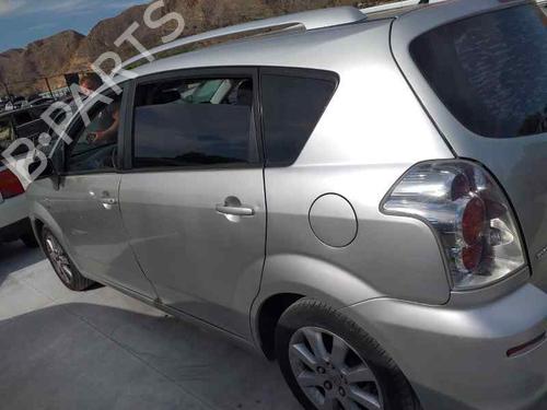 Porta anteriore sinistra TOYOTA COROLLA Verso (ZER_, ZZE12_, R1_) 2.0 D-4D (CUR10_) (116 hp)null