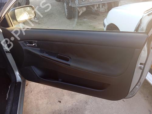 Høyre frontpanel TOYOTA COROLLA (_E12_) 1.4 VVT-i (ZZE120_, ZZE120R) (97 hp) 22598370