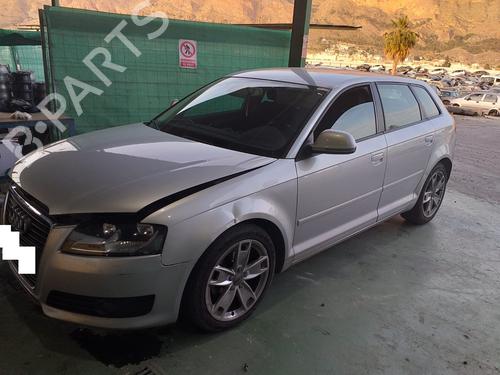 Fechadura frente esquerda AUDI A3 Sportback (8PA) 2.0 TDI 16V (140 hp) 17369169