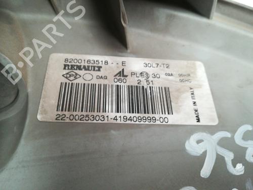 Højre forlygte RENAULT MASTER II Van (FD) 2.5 dCi (FD01, FD02, FD21, FD22, FD31, FD32, FD3Y, FD71,... | BP10303613C29 
