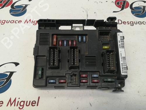Used Fuse box CITROËN XSARA PICASSO (N68) 1.6 HDi (109 hp) 9359650