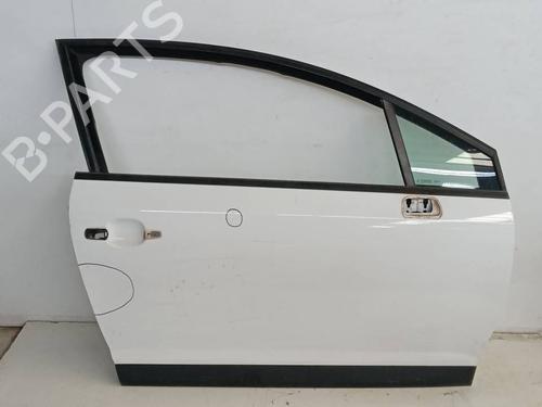 Used Right front door Right front door 39238761 39238761