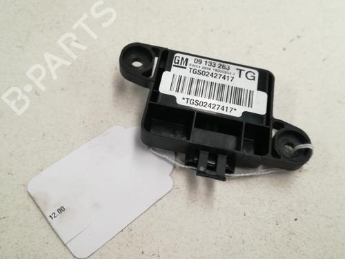 Used Electronic sensor OPEL ZAFIRA A MPV (T98) 2.0 DI 16V (F75) (82 hp) 13021125