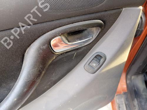 Used Rear left interior door handle SEAT LEON (1M1) 1.6 16 V (105 hp) 21502389