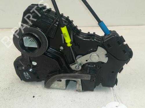 Used Front left lock TOYOTA AURIS (_E15_) [2006-2012]  13118252