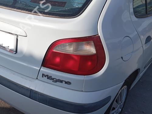 Used Right taillight RENAULT MEGANE I (BA0/1_) 1.4 16V (BA0D, BA1H, BA0W, BA10) (95 hp) 28478082