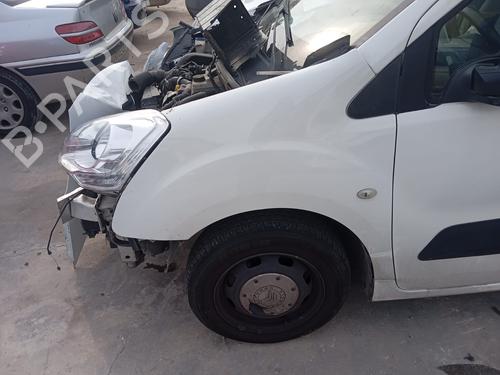 Used Left front fenders CITROËN BERLINGO Box Body/MPV (B9) 1.6 HDi 90 4x4 (90 hp) 29525451