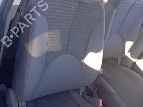 Used Right front seat KIA RIO II (JB) 1.4 16V (97 hp) 22527287