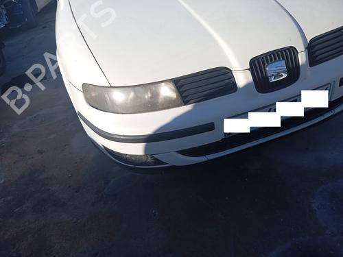 Scheinwerfer rechts SEAT LEON (1M1)  | BP22601892C29 