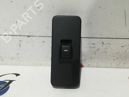 Used Left rear window switch LAND ROVER RANGE ROVER III (L322) 3.6 D 4x4 (272 hp) 9358969