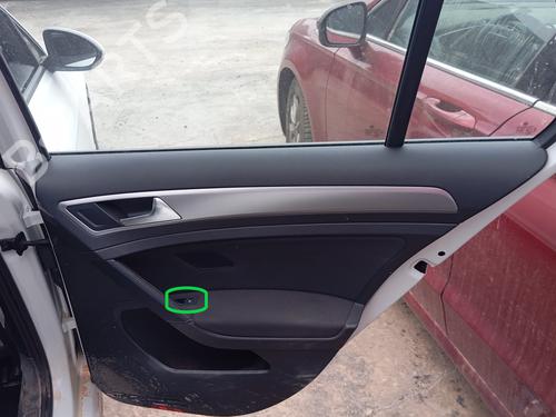 Used Right rear window switch VW GOLF VII (5G1, BQ1, BE1, BE2) [2012-2021]  24310620