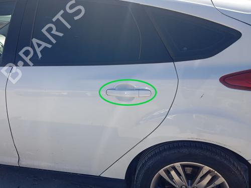 Used Rear left exterior door handle FORD FOCUS III [2010-2020]  25283461