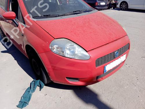 Used Right headlight FIAT GRANDE PUNTO (199_) 1.3 D Multijet (75 hp) 29040777