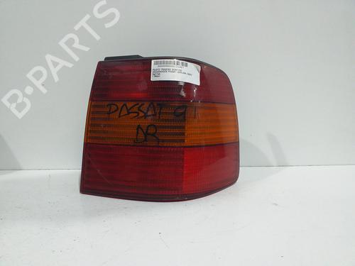 Used Right taillight VW PASSAT B3/B4 (3A2, 35I) [1988-1997]  10245627