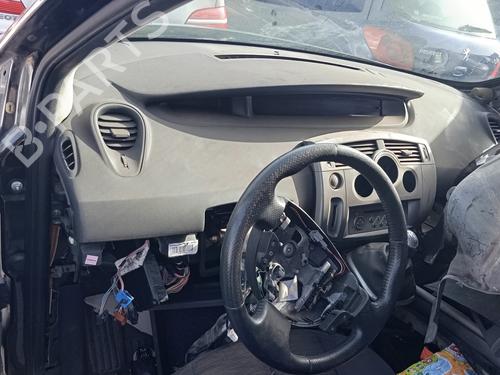 Used Instrument cluster RENAULT SCÉNIC II (JM0/1_) [2003-2010]  25848749