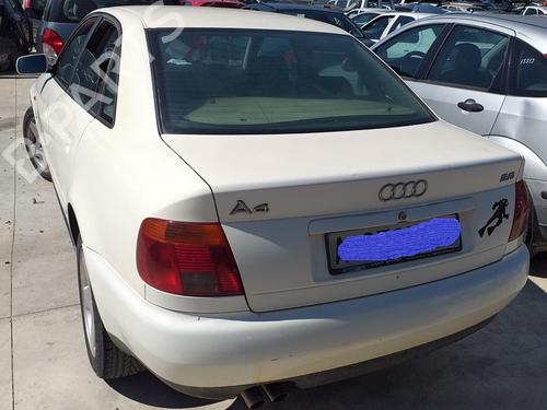 Tampa da Mala AUDI A4 B5 Avant (8D5) 2.6 (150 hp)null