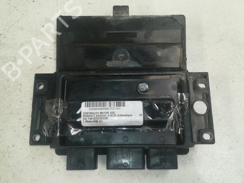 Used Engine control unit (ECU) RENAULT KANGOO (KC0/1_) 1.5 dCi (KC07) (65 hp) 13118272