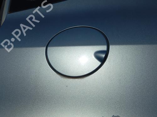 Używane Klapa wlewu paliwa HONDA JAZZ II (GD_, GE3, GE2) 1.3 iDSi (GD1) (83 hp) 18145900