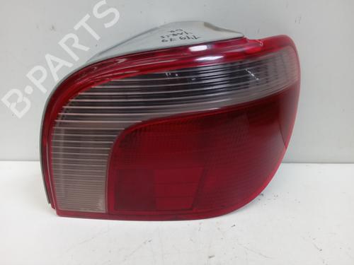Used Right taillight TOYOTA YARIS (_P1_) 1.3 (SCP12_, SCP13_, SCP12R, SCP13R) (87 hp) 31353778