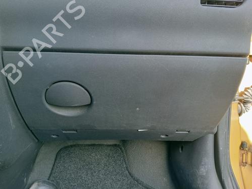 Boîte à gants OPEL CORSA C (X01) 1.2 (F08, F68) (75 hp) 16237811