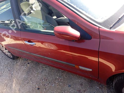 Used Front right exterior door handle RENAULT LAGUNA II Grandtour (KG0/1_) [2001-2007]  26504788
