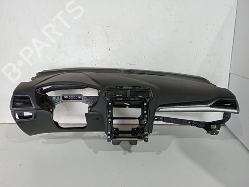 Used Dashboard FORD MONDEO V Hatchback (CE) 1.6 TDCi (115 hp) 25739072