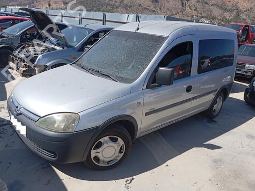 Right taillight OPEL COMBO Tour 1.7 DI 16V | BP28477951C35