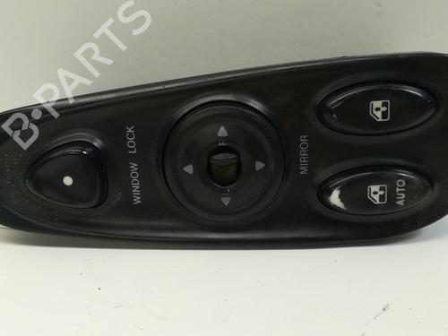 Used Left front window switch HYUNDAI COUPE I (RD) 2.0 16V (139 hp) 13548809