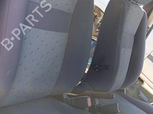 Sæde højre fortil HYUNDAI GETZ (TB) 1.5 CRDi (88 hp) 12281746