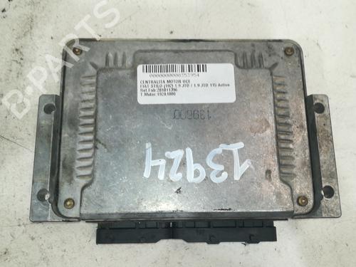 Used Engine control unit (ECU) FIAT STILO (192_) 1.9 JTD (192_XE1A) (115 hp) 13240732