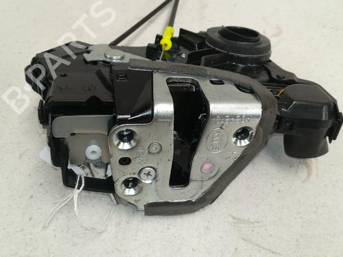 Used Front right lock TOYOTA AURIS (_E18_) 1.8 Hybrid (ZWE186_, ZWE186R) (136 hp) 13547604