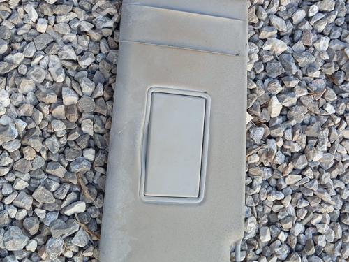 Used Left sun visor Left sun visor 37012811 37012811