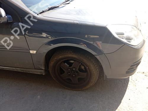 Used Right front fenders Right front fenders 37438140 37438140