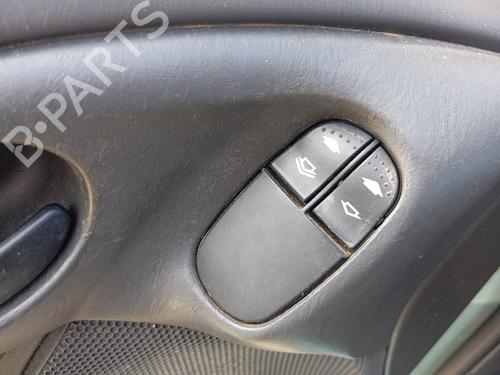 Used Left front window switch FORD FOCUS I (DAW, DBW) 1.6 16V (100 hp) 26979400