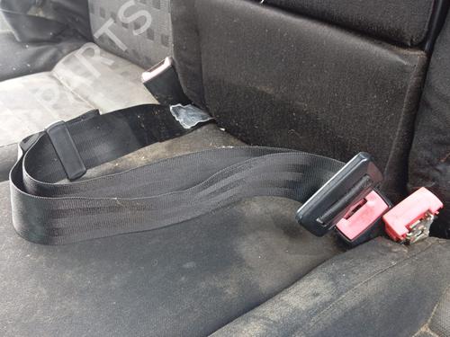 Used Rear center seatbelt VW BORA I (1J2) 1.9 TDI (110 hp) 26012105