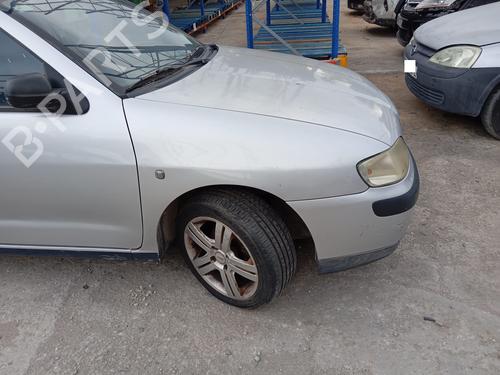 Used Right front fenders Right front fenders SEAT CORDOBA (6K1, 6K2) [1993-2002] 33411751 33411751