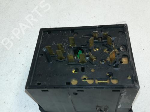 Commande de phare OPEL ZAFIRA A MPV (T98) 2.0 DI 16V (F75) | BP13021076I24