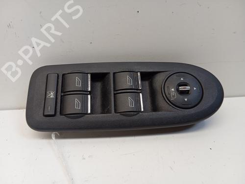 Used Left front window switch FORD KUGA I [2008-2012]  21054782