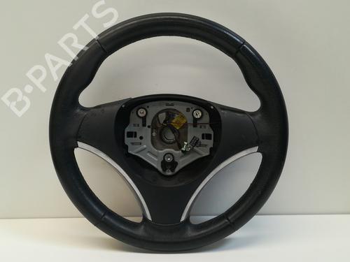 Used Steering wheel BMW 1 (E87) 118 d (143 hp) 15236902