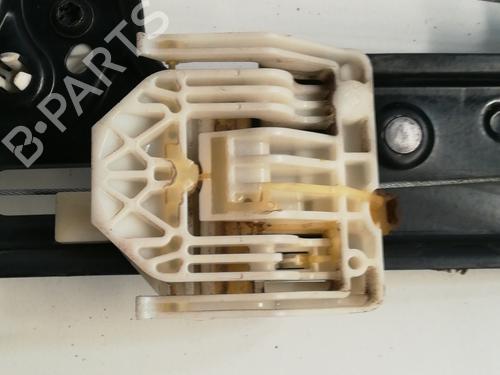 Front right window mechanism BMW 1 (E87) 118 d | BP15423165C23 