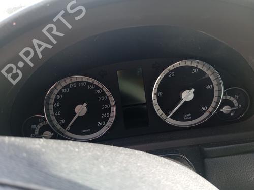 Used Instrument cluster MERCEDES-BENZ C-CLASS T-Model (S203) C 220 CDI (203.208) (150 hp) 27627502