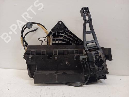 Used Front left lock Front left lock 39243219 39243219