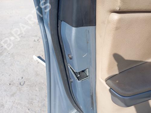 Used Front left lock BMW 3 (E90) 320 d (163 hp) 28484410
