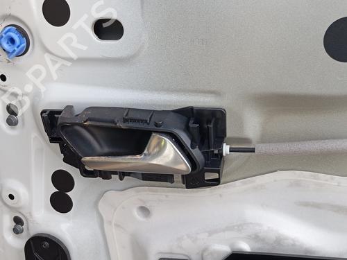 Rear right interior door handle PEUGEOT 3008 II SUV (MC_, MR_, MJ_, M4_) 2.0 BlueHDi 150 (MJAHXH, MJAHXV, MJAHXG, MJAHSH, MJAHRH,... BP24469444I16