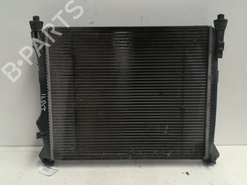 Used Water radiator RENAULT CLIO II (BB_, CB_) [1998-2016]  15658653