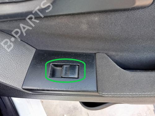 Used Right rear window switch TOYOTA AURIS Estate (_E18_) 1.8 Hybrid (ZWE186_, ZWE186R, ZWE186H) (136 hp) 21093938