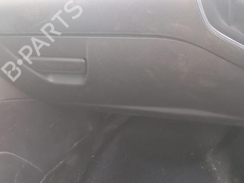 Used Glove box FORD FOCUS III Turnier 1.6 TDCi (95 hp) 22779594