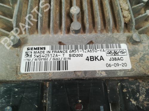 Engine control unit (ECU) FORD FOCUS I (DAW, DBW)  | BP9349422M57 