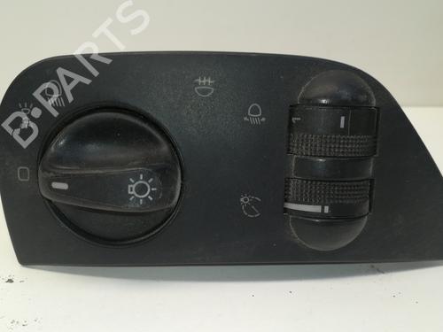 Used Headlight switch SEAT CORDOBA (6K2) [1999-2002]  9357809
